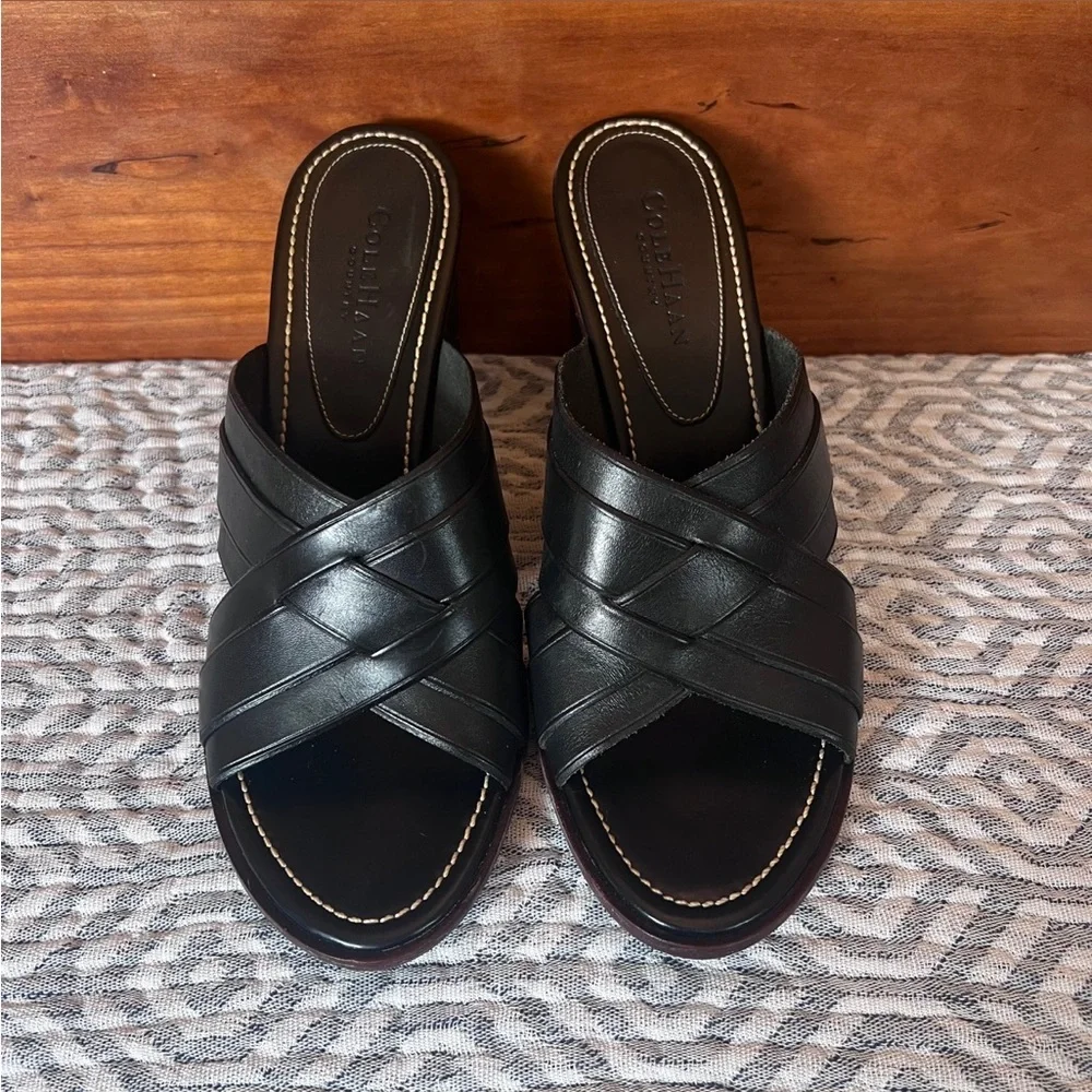 COLE HANN COUNTRY Black Leather Block Heel Slide Mule Sandals Size 8.5 - Picture 7 of 14